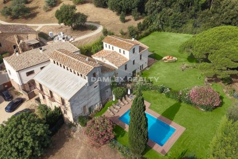 Villa for sale in Santa Cristina d'Aro, Girona, Spain 10 bedrooms, 857 sq.m. No. 186999 - photo 7