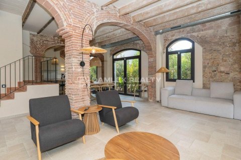 Villa for sale in Santa Cristina d'Aro, Girona, Spain 10 bedrooms, 857 sq.m. No. 186999 - photo 25
