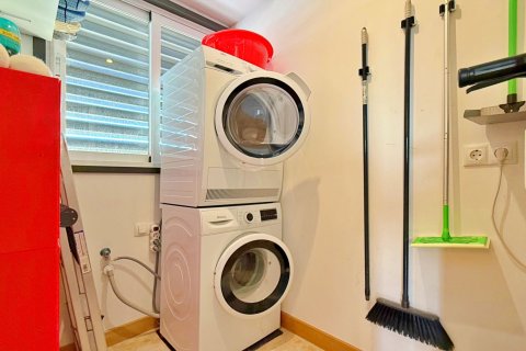 Apartment for sale in Alicante, Spain 2 bedrooms, 87 sq.m. No. 148613 - photo 23