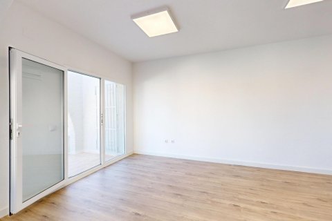 Bungalow for sale in San Miguel de Salinas, Alicante, Spain 2 bedrooms, 58 sq.m. No. 148610 - photo 10