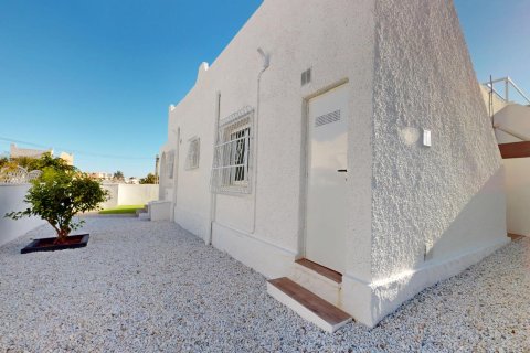 Bungalow for sale in San Miguel de Salinas, Alicante, Spain 2 bedrooms, 58 sq.m. No. 148610 - photo 18