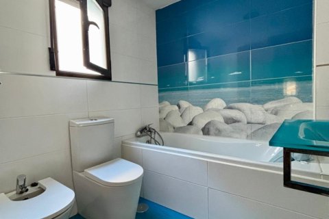 Apartment for sale in Benidorm, Alicante, Spain 3 bedrooms, 95 sq.m. No. 148608 - photo 8