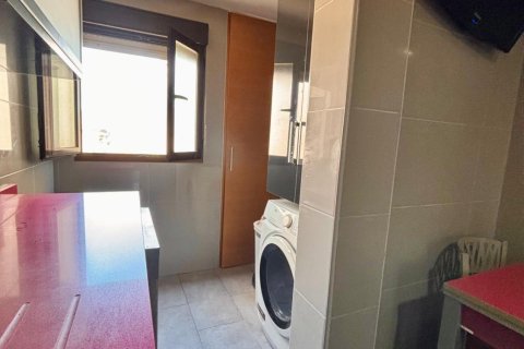 Apartment for sale in Benidorm, Alicante, Spain 3 bedrooms, 95 sq.m. No. 148608 - photo 13