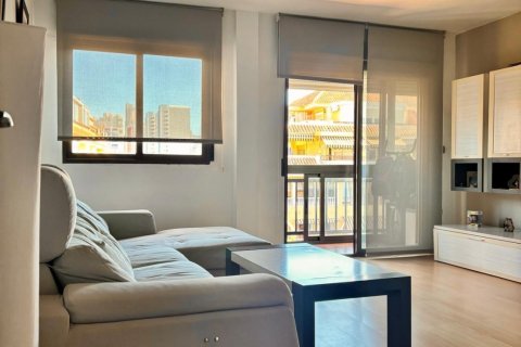 Apartment in Benidorm, Alicante, Spain 3 bedrooms, 95 sq.m. No. 148608