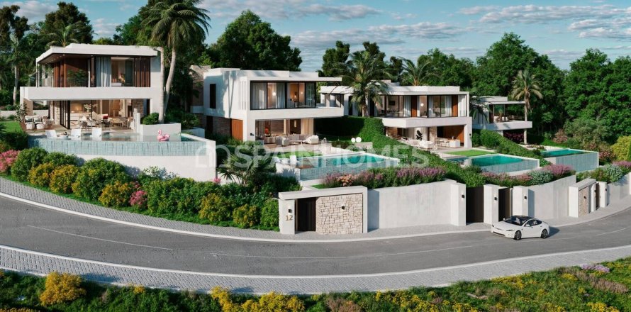 Villa in Benalmadena, Malaga, Spain 3 bedrooms, 508 sq.m. No. 194784