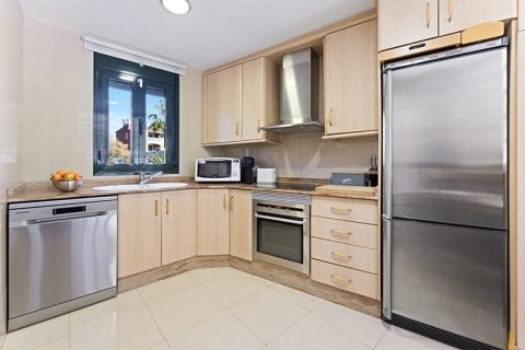 Tvåvåningslägenhet till salu i Santa Ponsa, Mallorca, Spanien 3 sovrum, 180 kvm. Nr. 143597 - foto 7