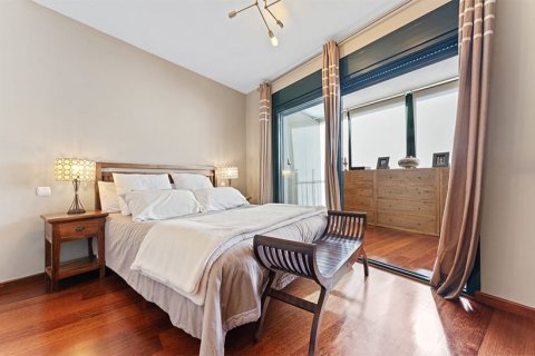 Tvåvåningslägenhet till salu i Santa Ponsa, Mallorca, Spanien 3 sovrum, 180 kvm. Nr. 143597 - foto 10