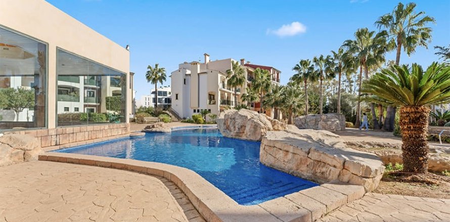 Tvåvåningslägenhet i Santa Ponsa, Mallorca, Spanien 3 sovrum, 180 kvm. Nr. 143597