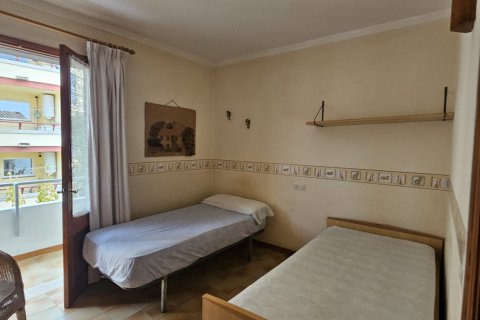 Apartment for rent in Port De Pollenca, Mallorca, Spain 3 bedrooms, 106 sq.m. No. 143601 - photo 10