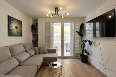 Apartment for rent in Port D'alcudia, Mallorca, Spain 3 bedrooms, 93 sq.m. No. 143598 - photo 4