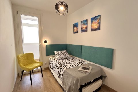 Apartment for rent in Port D'alcudia, Mallorca, Spain 3 bedrooms, 93 sq.m. No. 143598 - photo 14