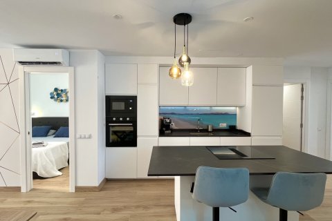 Apartment for rent in Port D'alcudia, Mallorca, Spain 3 bedrooms, 93 sq.m. No. 143598 - photo 2