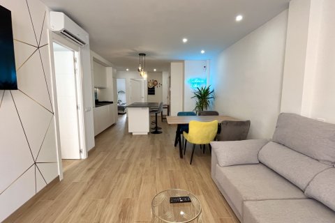 Apartment for rent in Port D'alcudia, Mallorca, Spain 3 bedrooms, 93 sq.m. No. 143598 - photo 6