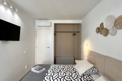 Apartment for rent in Port D'alcudia, Mallorca, Spain 3 bedrooms, 93 sq.m. No. 143598 - photo 12