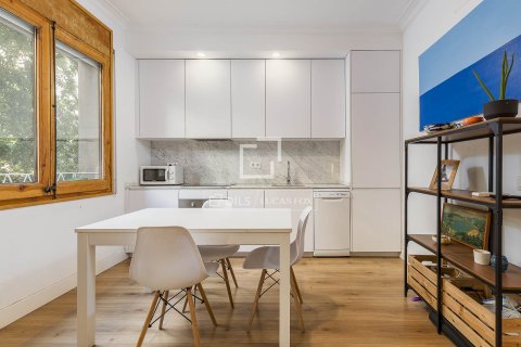 Аренда квартиры в Барселона, Испания 2 спальни, 60м2 №168303 - фото 7