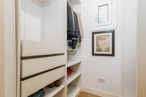 Аренда квартиры в Барселона, Испания 2 спальни, 60м2 №168303 - фото 18