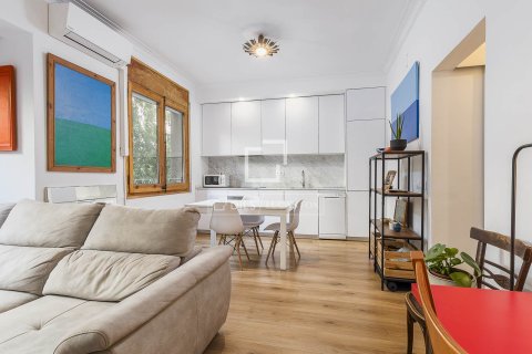 Аренда квартиры в Барселона, Испания 2 спальни, 60м2 №168303 - фото 3