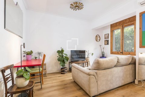 Аренда квартиры в Барселона, Испания 2 спальни, 60м2 №168303 - фото 5
