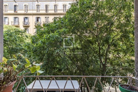 Аренда квартиры в Барселона, Испания 2 спальни, 60м2 №168303 - фото 4