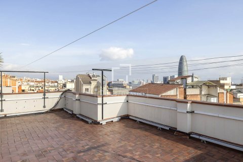 Аренда квартиры в Барселона, Испания 2 спальни, 60м2 №168303 - фото 29