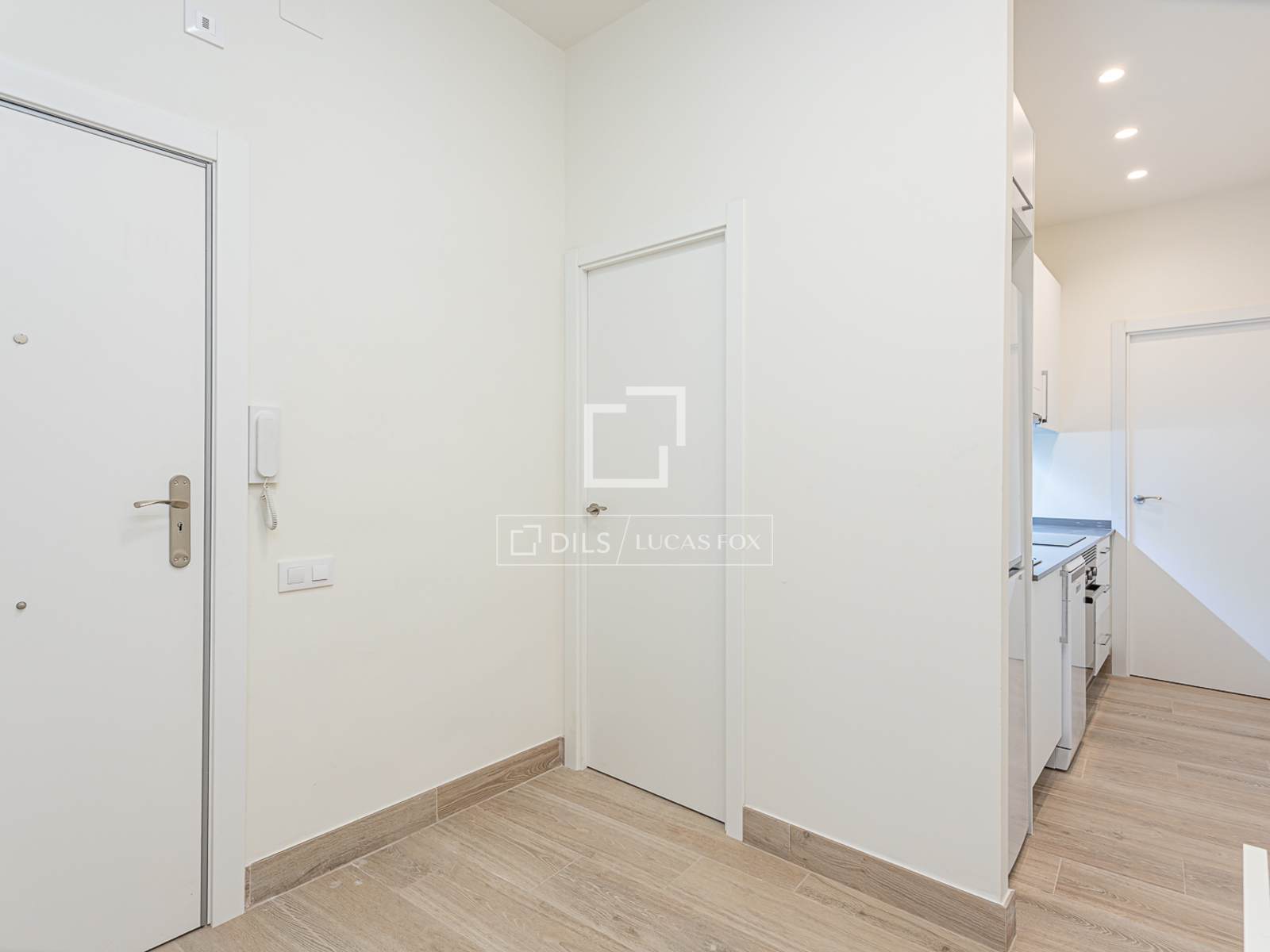 Wohnung in Barcelona, Spanien 2 Schlafzimmer, 70 m2 Nr. 168302