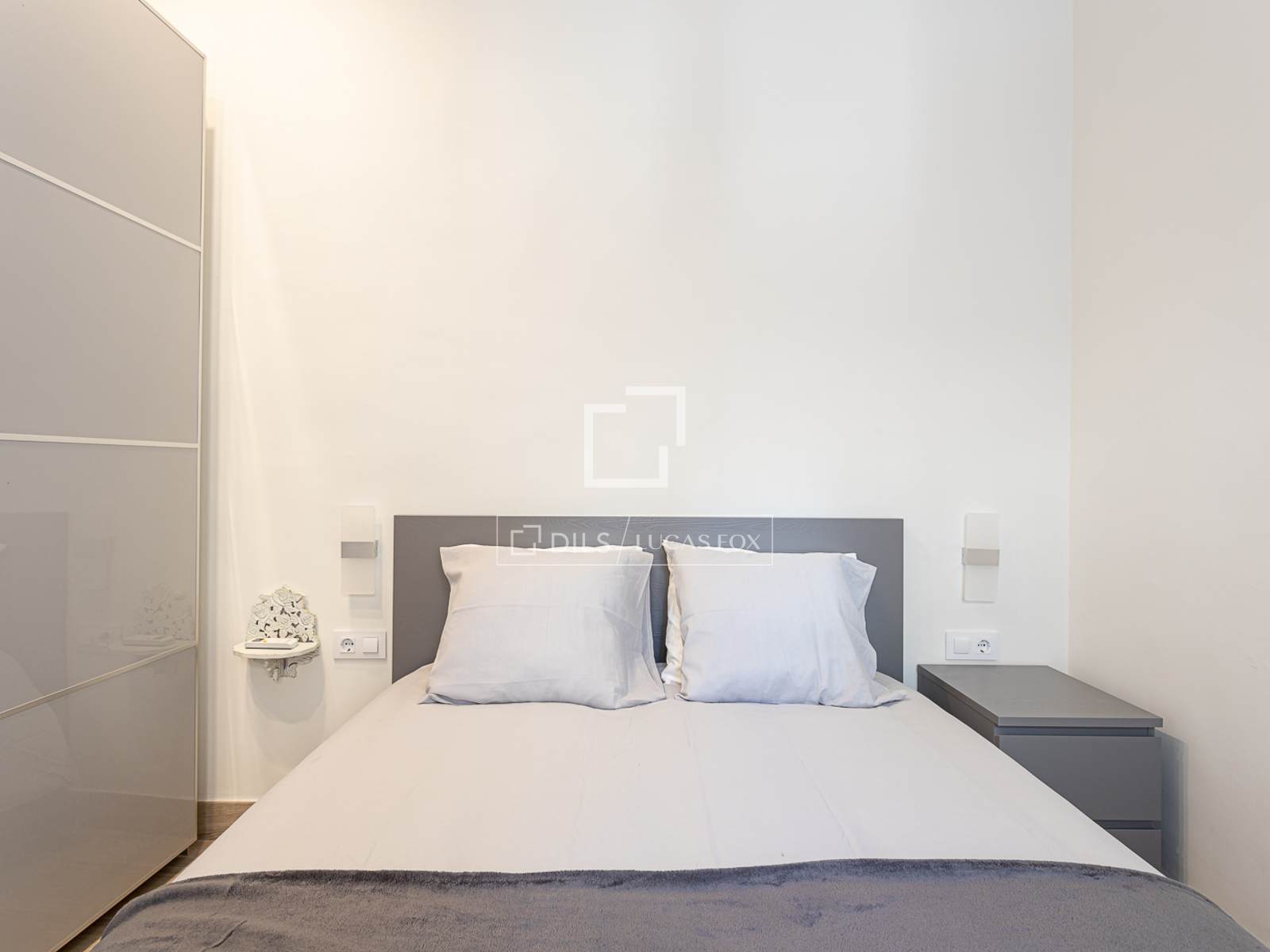 Wohnung in Barcelona, Spanien 2 Schlafzimmer, 70 m2 Nr. 168302