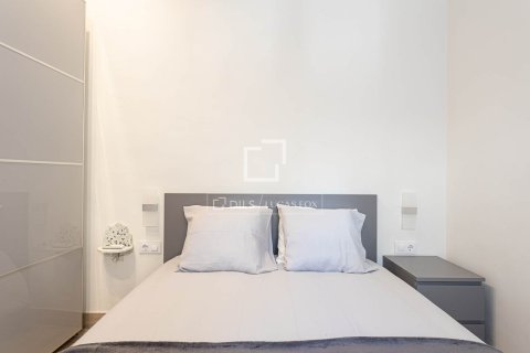 Аренда квартиры в Барселона, Испания 2 спальни, 70м2 №168302 - фото 20
