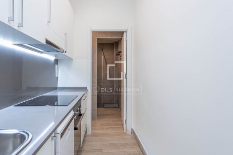 Аренда квартиры в Барселона, Испания 2 спальни, 70м2 №168302 - фото 25
