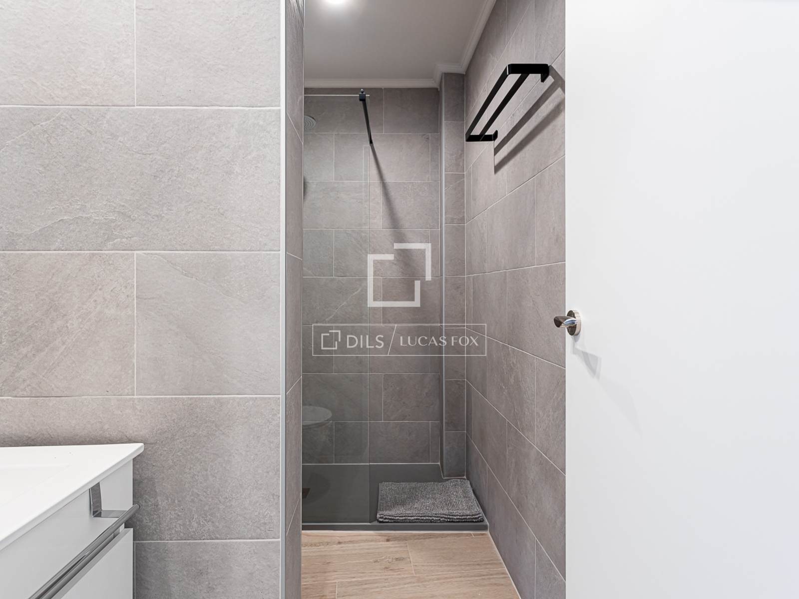 Wohnung in Barcelona, Spanien 2 Schlafzimmer, 70 m2 Nr. 168302