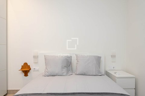 Аренда квартиры в Барселона, Испания 2 спальни, 70м2 №168302 - фото 19