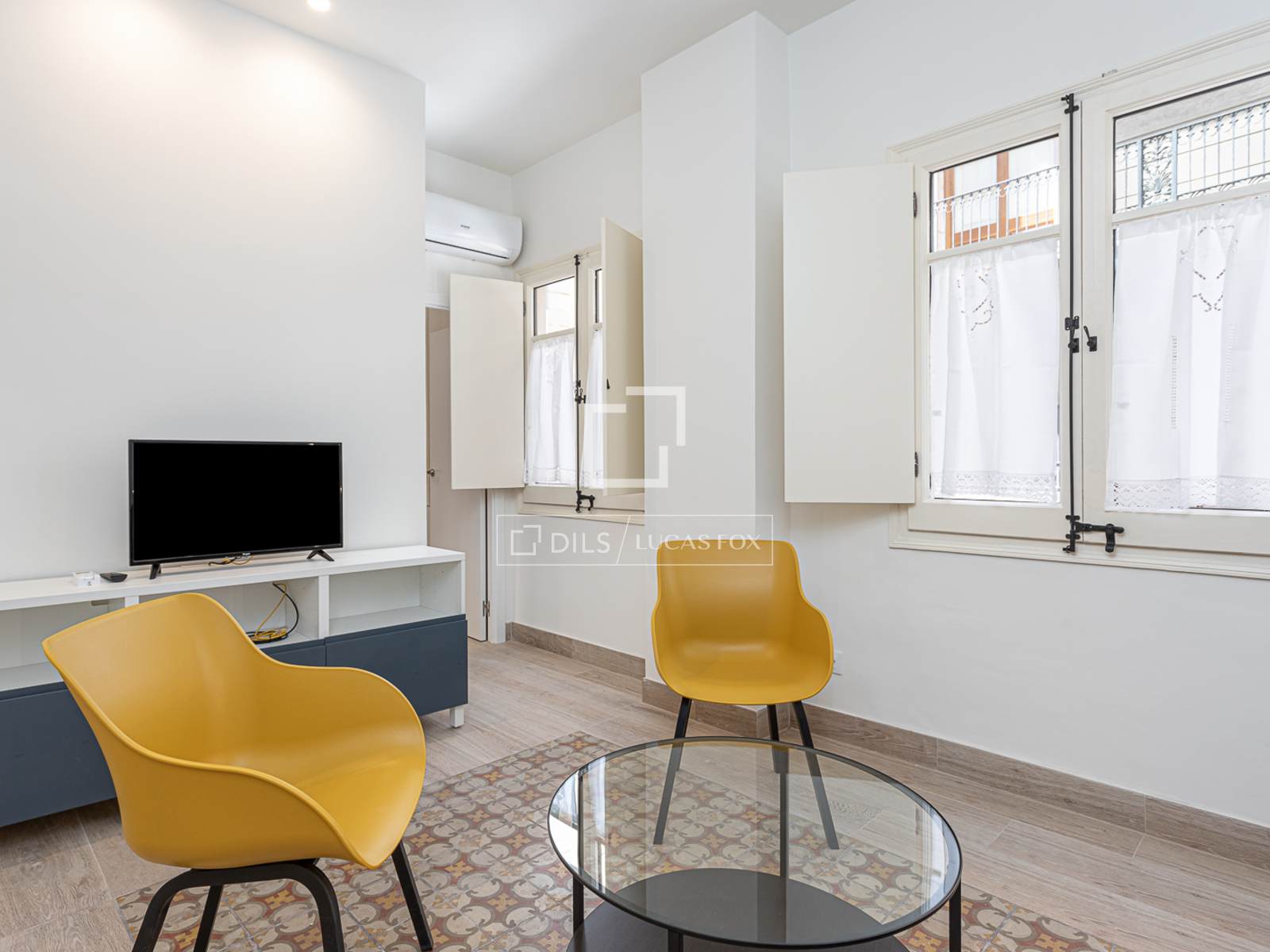 Wohnung in Barcelona, Spanien 2 Schlafzimmer, 70 m2 Nr. 168302