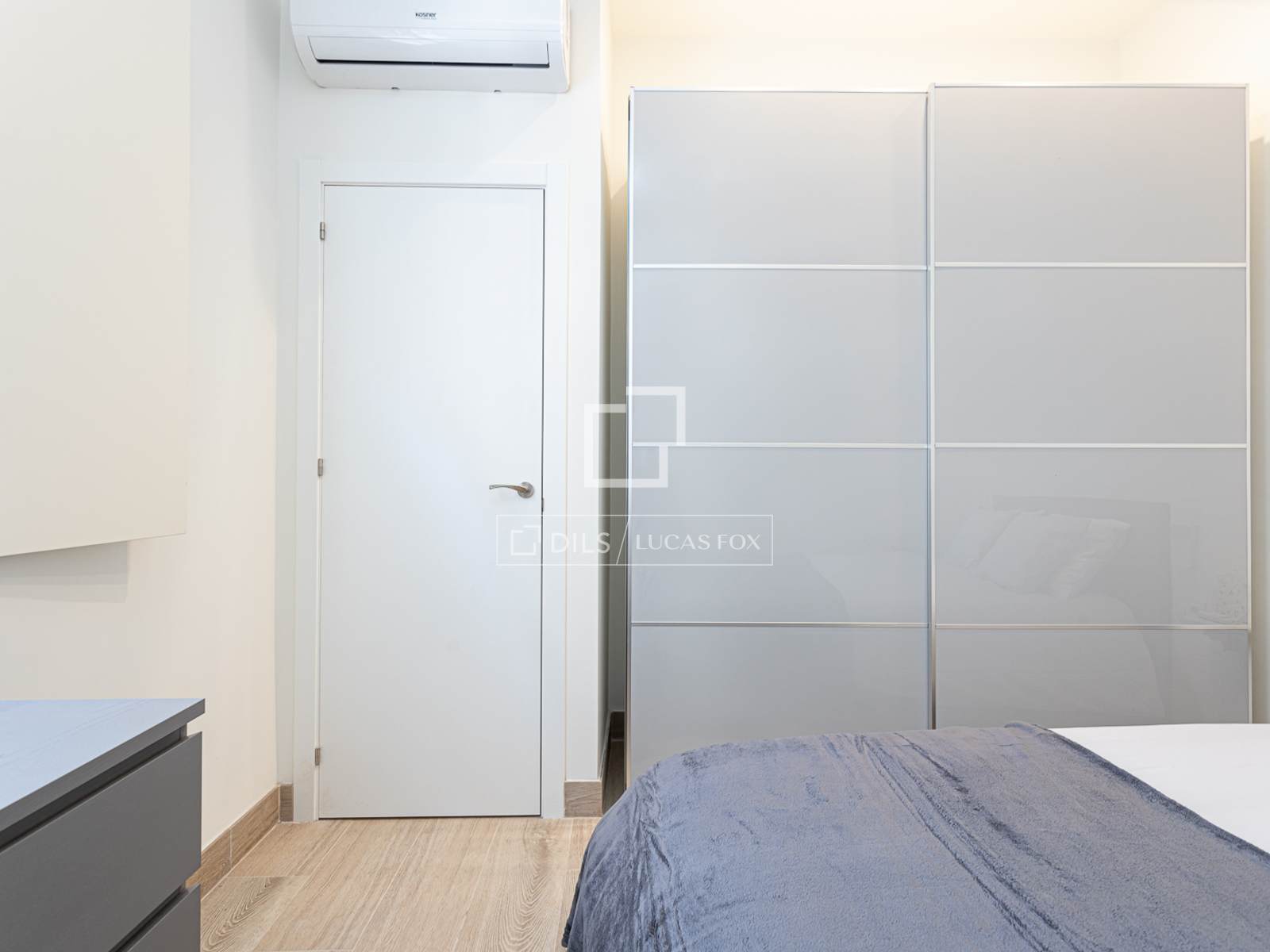 Wohnung in Barcelona, Spanien 2 Schlafzimmer, 70 m2 Nr. 168302