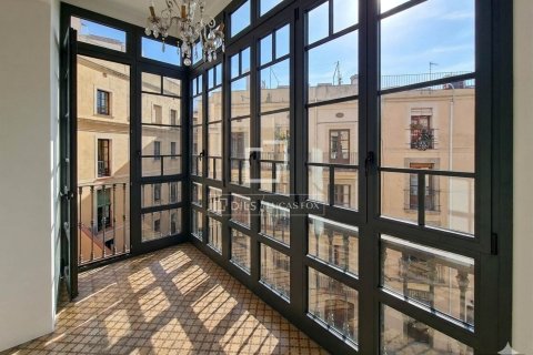 Apartament w Barcelona, Hiszpania 4 sypialnie, 156 mkw. nr 168298 – zdjęcie 28