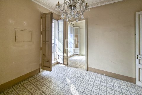 Wohnung zum Verkauf in Barcelona, Spanien 4 Schlafzimmer, 156 m2 Nr. 168298 - Foto 4