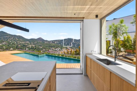 Villa en venta en Cabrils, Barcelona, España 5 dormitorios, 453 m2 No. 168297 - foto 14