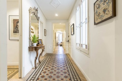 Wohnung zum Verkauf in Barcelona, Spanien 3 Schlafzimmer, 133 m2 Nr. 168299 - Foto 22