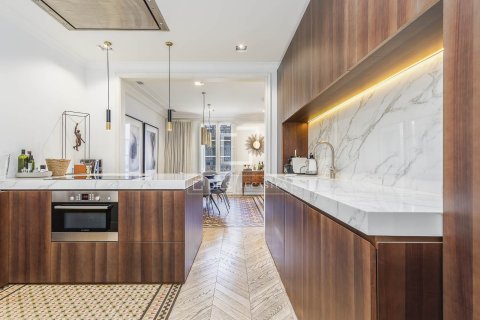 Wohnung zum Verkauf in Barcelona, Spanien 3 Schlafzimmer, 133 m2 Nr. 168299 - Foto 19