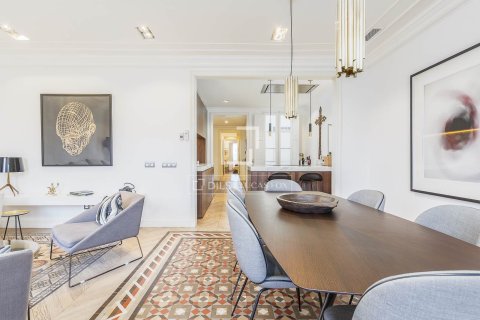 Wohnung zum Verkauf in Barcelona, Spanien 3 Schlafzimmer, 133 m2 Nr. 168299 - Foto 8