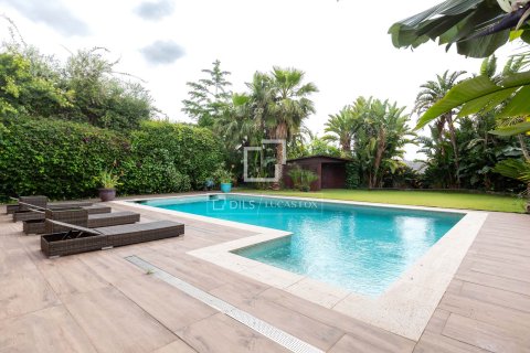 Villa en venta en Sant Just Desvern, Barcelona, España 3 dormitorios, 483 m2 No. 168300 - foto 27