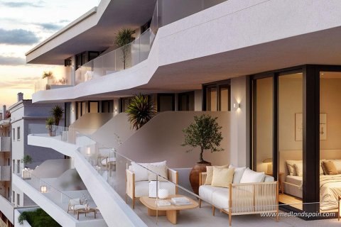 Huoneisto myytävänä Fuengirola, Malaga, Espanja, 2 makuuhuonetta, 82 m2 No. 155814 - kuva 15