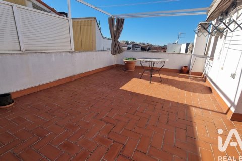 Продажа дома в Лес Рокетес, Барселона, Испания 4 спальни, 131м2 №152760 - фото 13