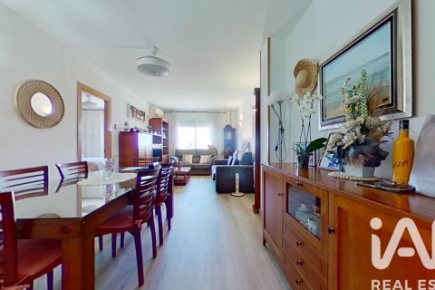 Apartament w Roda de Berà, Tarragona, Hiszpania 3 sypialnie, 130 mkw. nr 172768 – zdjęcie 1