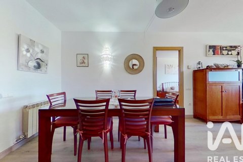 Apartament w Roda de Berà, Tarragona, Hiszpania 3 sypialnie, 130 mkw. nr 172768 – zdjęcie 8