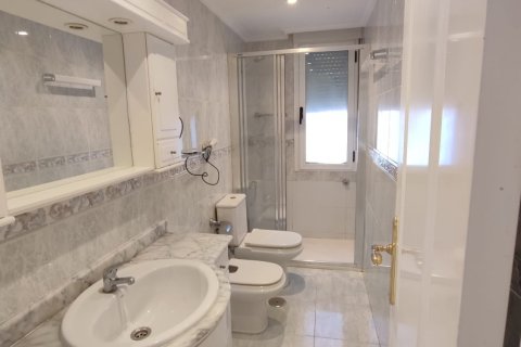 Townhouse à vendre à Leon, Espagne, 4 chambres, 132 m2 No. 172767 - photo 22