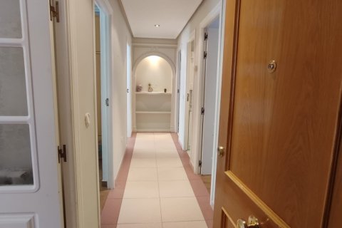 Townhouse à vendre à Leon, Espagne, 4 chambres, 132 m2 No. 172767 - photo 19