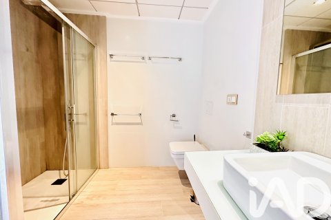 Huoneisto myytävänä Villajoyosa, Alicante, Espanja, 3 makuuhuonetta, 161 m2 No. 172770 - kuva 27