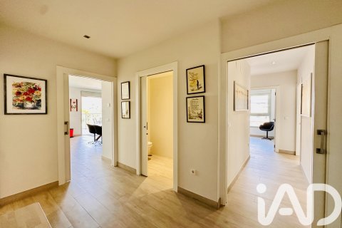 Huoneisto myytävänä Villajoyosa, Alicante, Espanja, 3 makuuhuonetta, 161 m2 No. 172770 - kuva 15