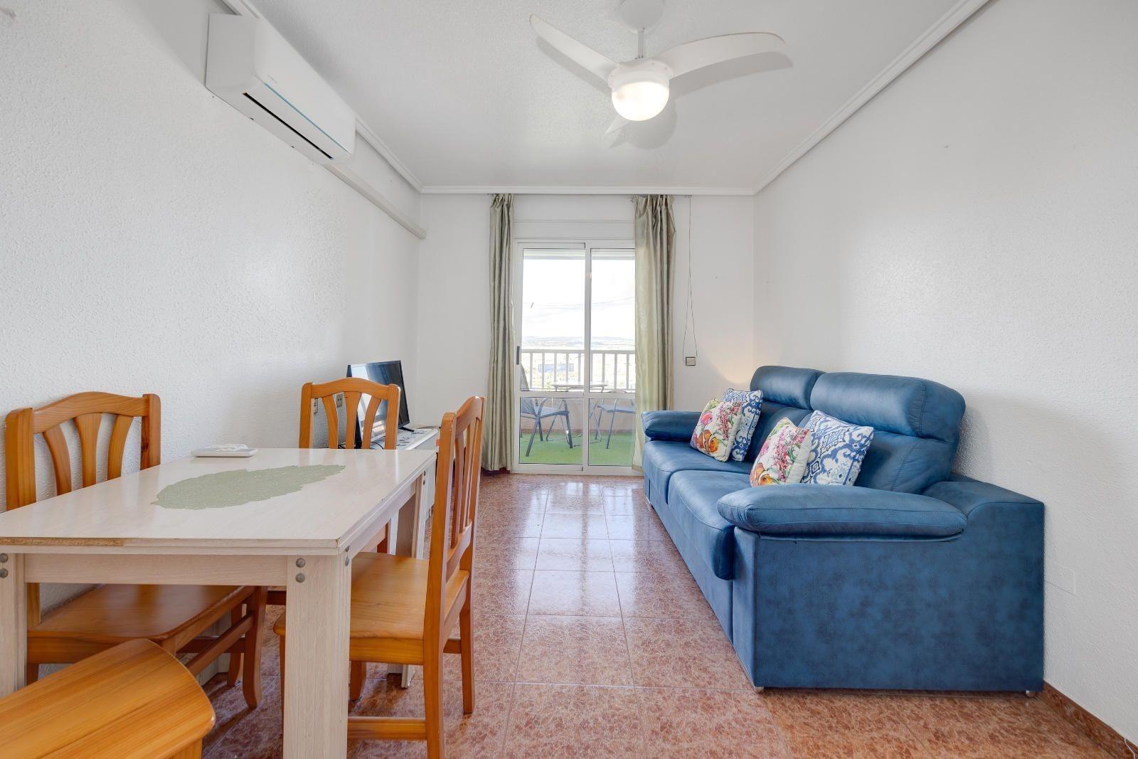 Attico a Torrevieja, Alicante, Spagna 2 camere da letto, 61 mq. N° 184331