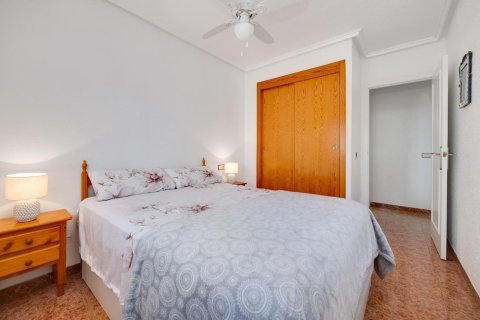Penthouse for sale in Torrevieja, Alicante, Spain 2 bedrooms, 61 sq.m. No. 184331 - photo 8