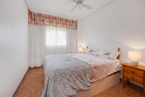 Penthouse for sale in Torrevieja, Alicante, Spain 2 bedrooms, 61 sq.m. No. 184331 - photo 6